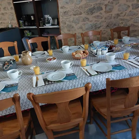 Chez Mary Apartment *